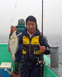 grp0525201100.jpg 240×300 18K