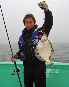grp0525202159.jpg 240×300 19K
