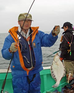 grp0601203429.jpg 240×300 16K