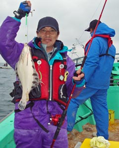grp0601203700.jpg 240×300 19K